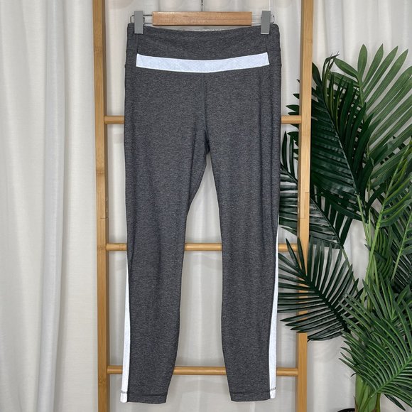 Lululemon Grey Silver Light Speed Tight Leggings Pants Size CAN 6 AUS 10 Active - Picture 2 of 12
